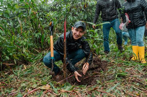 Inició en Shell el plan Sembrando en Pastaza para reforestar