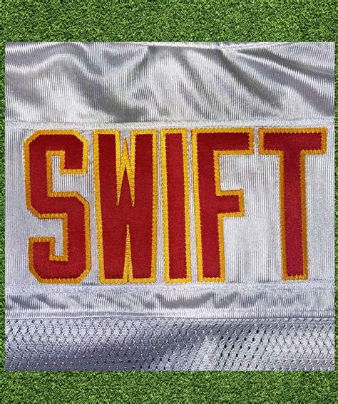 Custom Taylor Swift 1989 x Kansas City Chiefs Jersey : r/SwiftieMerch