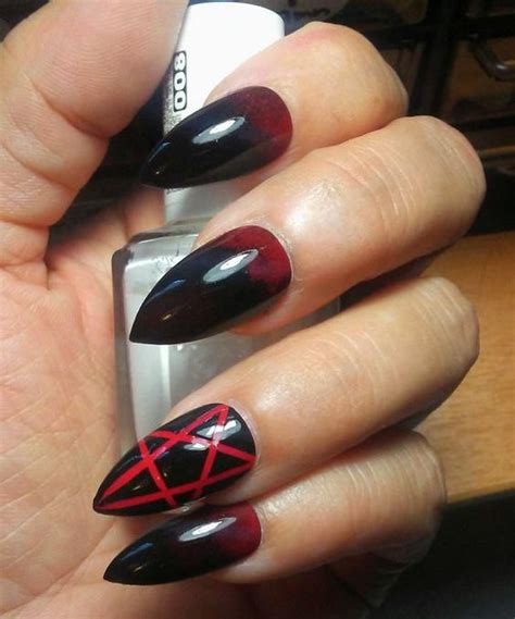 Best Black Stiletto Nails Designs For Your Halloween Black Stiletto