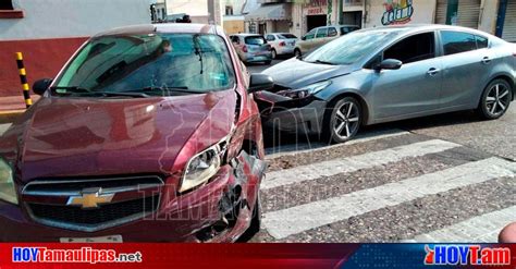 Hoy Tamaulipas Tamaulipas Choque Deja Cuantiosos Danios Y Caos Vial