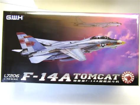 G W H 1 72 SCALE U S Navy Grumman F 14A Tomcat Model Kit L7206