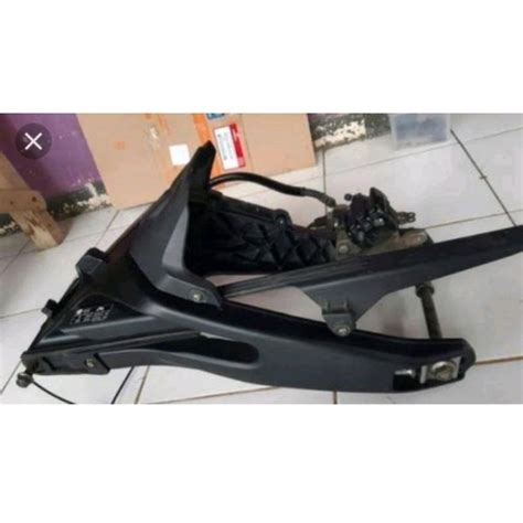 Jual Swing Arm R V Pnp All Vixion Xabre Dan R V Shopee Indonesia