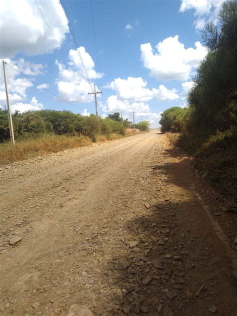 Ibititá comemora início das obras de terraplanagem em estrada que liga