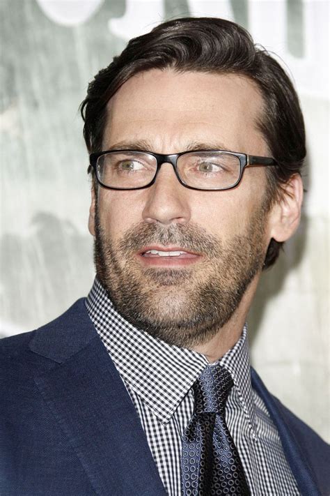 Jon Hamm Trendy Eyewear Eyewear Trends Fashion Eyewear Celebrities With Glasses Famous