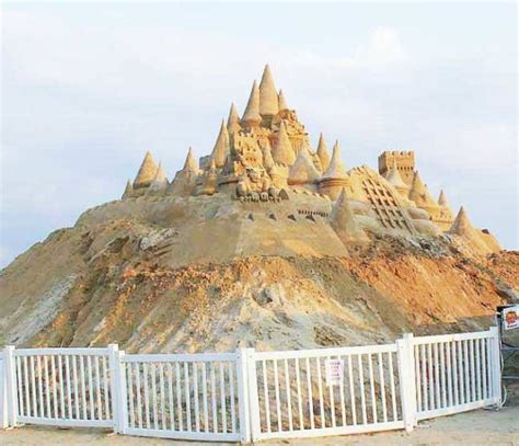 26 Awesome Sand Sculptures - Barnorama