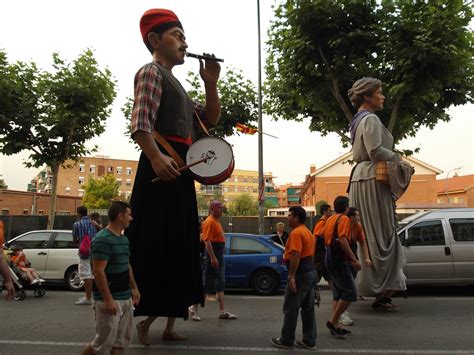 Colla Gegantera De Castellbisbal Trobada Gegantera A Abrera 30 06 2012