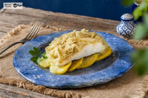 Bacalao A La Portuguesa Receta Tradicional Y F Cil De Bacalhau