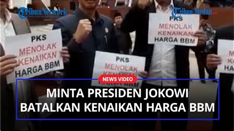 Fpks Dprd Sumut Minta Jokowi Batalkan Kenaikan Harga Bbm Bawa Poster