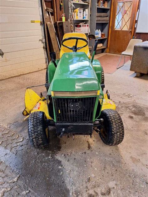 John Deere 212 Lawn Tractor Online Government Auctions Of Government Surplus Municibid