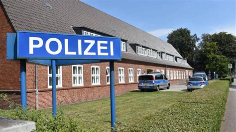 N Chster Wasserschaden Bei Der Polizei Neum Nster Shz