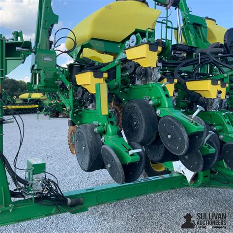 2021 John Deere 1745 815 Planter Bigiron Auctions