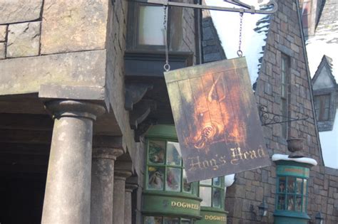 Hogs Head The Wizarding World Of Harry Potter Harry Potter Wiki