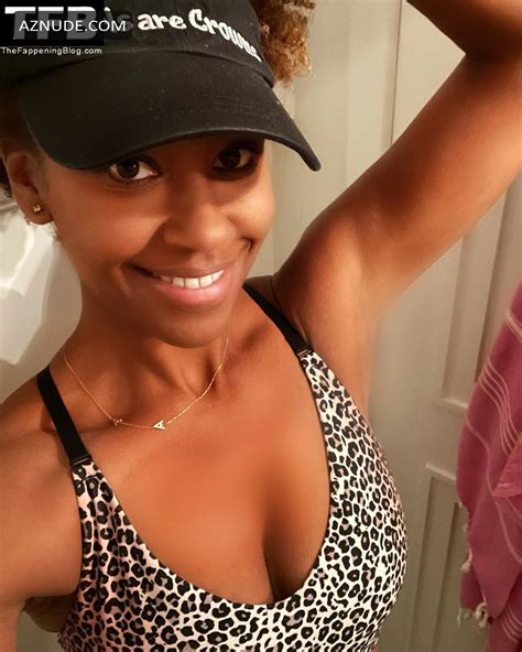 RYAN MICHELLE BATHE Nude AZNude