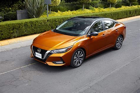 Nissan Sentra 2020 precios y versiones en México Autos y Moda México