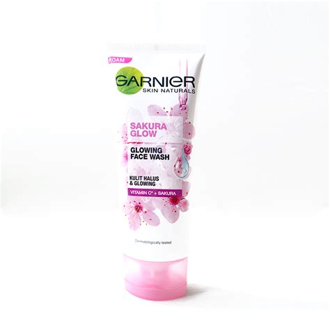 Garnier New Sakura White Pinkish Glow Foam Cleanser Ml Ml Sabun