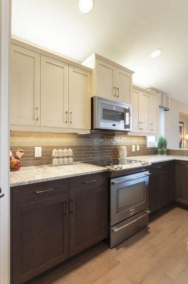 Revamp Your Kitchen With These Gorgeous Two Tone Kitchen Cabinets Artofit