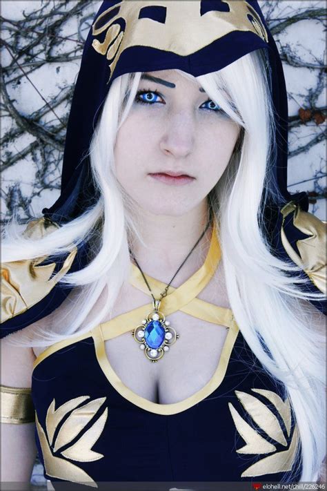 Ashe Cosplay Cosplay League Of Legends Lol League Of Legends