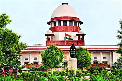 Supreme Court To Hear On October 12 Pleas Challenging Demonetisation