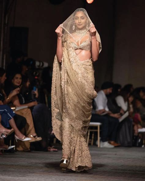 Tarun Tahiliani Unveils His Bridal Collection The Painterly Dream Shaadiwish