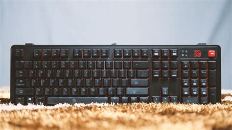 Review | Tt eSports MEKA PRO Mechanical Gaming Keyboard | TechPorn