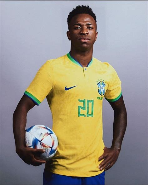 Pin De ꪖꪀᧁꫀꪶꪖꪖ Em Vini Jr🇧🇷💍 Vinicius Jr Seleção Brasileira Masculina Pele Futebol