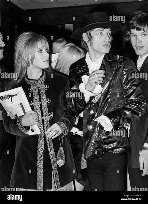 mick jagger, marianne faithfull, 1967 Stock Photo - Alamy