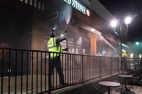 Retail Storefront Pressure Washing Southern Outdoor Restoration