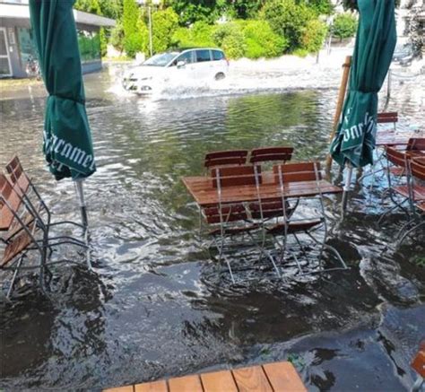 OVB Heimatzeitungen Schneepflugeinsatz nach Unwetter in Mühldorf