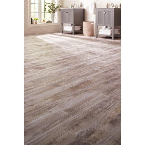 LifeProof Lighthouse Oak 8 7 In X 47 6 In Luxury Vinyl Plank Flooring