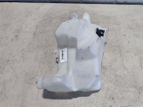 Réservoir lave glace CITROËN C4 Grand Picasso I UA 1 6 VTi 120