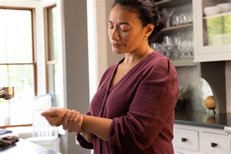 Understanding Joint Pain And How To Manage It Tiger Balm Us