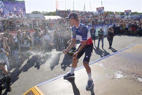 En Images Bretagne Classic Les Photos De La Victoire Et De La Joie