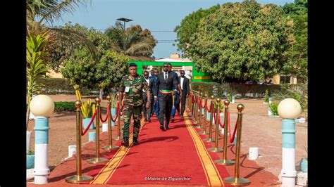 4 Avril 22 Ousmane Sonko accueilli comme un président sur tapis rouge