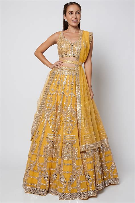 Yellow Embroidered Bridal Lehenga Set By Seema Gujral At Pernias Pop