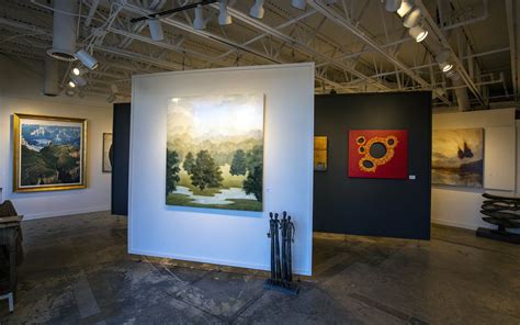 This Nashville Art Gallery Is a Go-To for Interior Designers