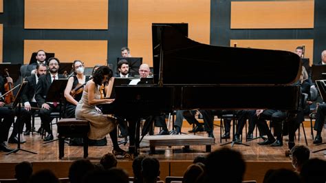 OSPA é aclamada Beethoven e Brahms e quinteto de cordas lota Sala