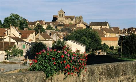 Saint Yrieix la Perche Guide actualité adresses avis Petit Futé