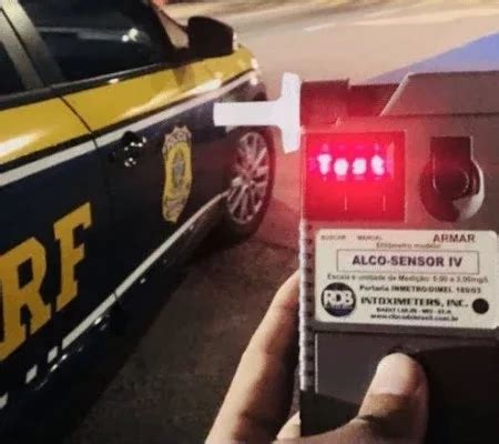 Homem é preso dirigindo veículo embriagado e fazendo zigue zague no PI