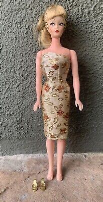 Vintage Barbie Uneeda Wendy Clone Blonde Ponytail Doll Near Mint 1960s