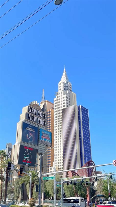 Las Vegas Strip New York New York Vacation Ideas Tourist