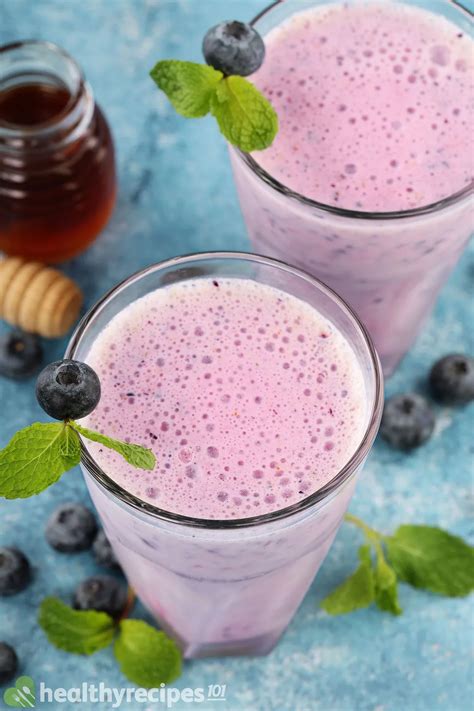 Blueberry Yogurt Smoothie Recipe: A Healthy, Indulgent Treat