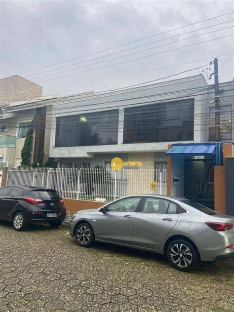 Sala Comercial na Rua Willy Henning Sao Judas em Itajaí por R 1 300