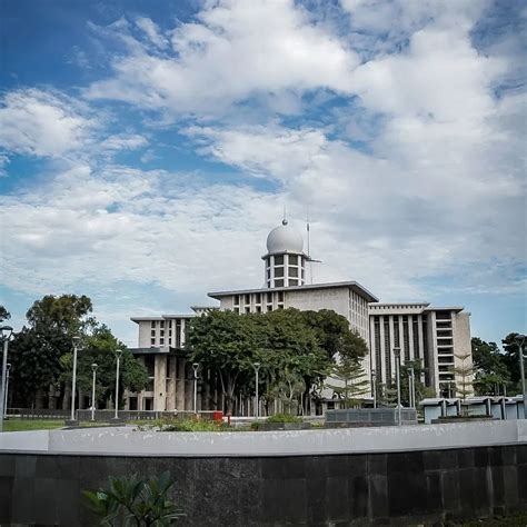 Tempat Ngabuburit Di Jakarta Yang Gak Ngebosenin Nibble