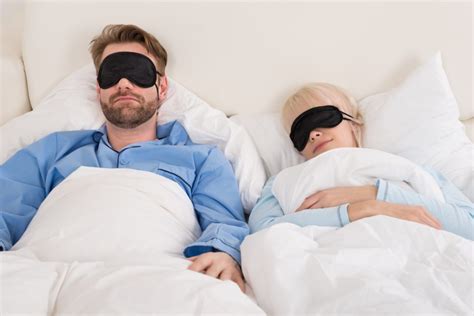 Should I Wear An Eye Mask For Sleeping The Odd Company