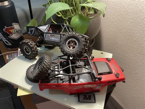 Custom Ultra 4 Body Rscx24