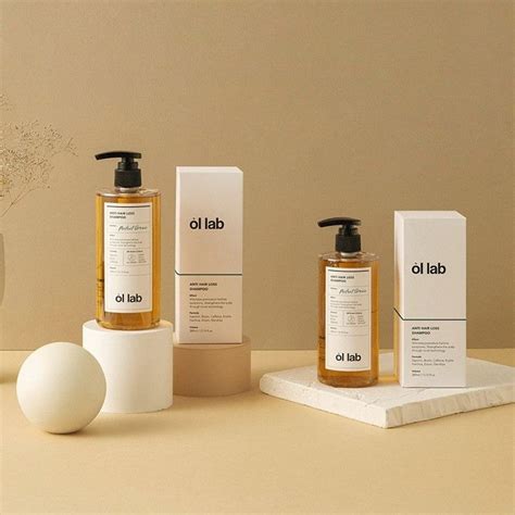 Hair Product Packaging에 있는 핀