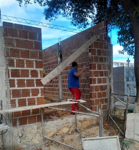 Constru O Da Sala De Vel Rio No Cemit Rio Central De Juazeiro Est Em