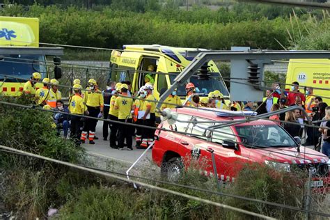 Mor un home en un accident múltiple entre un camió i tres cotxes a la C 55