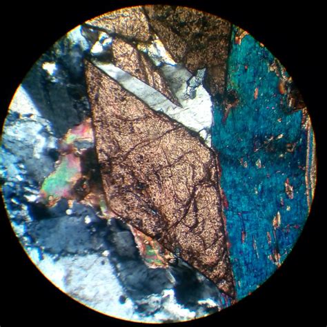 Titanite Automorph Crystal M Thin Section Xpl Flickr