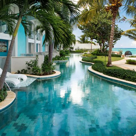 Sandals Last Minute Deals: October 2025